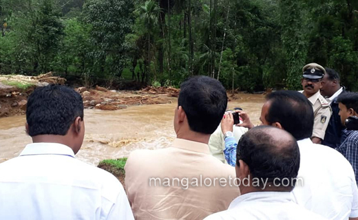 Khader, Nalin visit affected areas